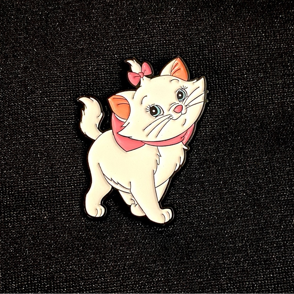 Marie from The Aristocats is just about as cute as a kitty can be NWOT